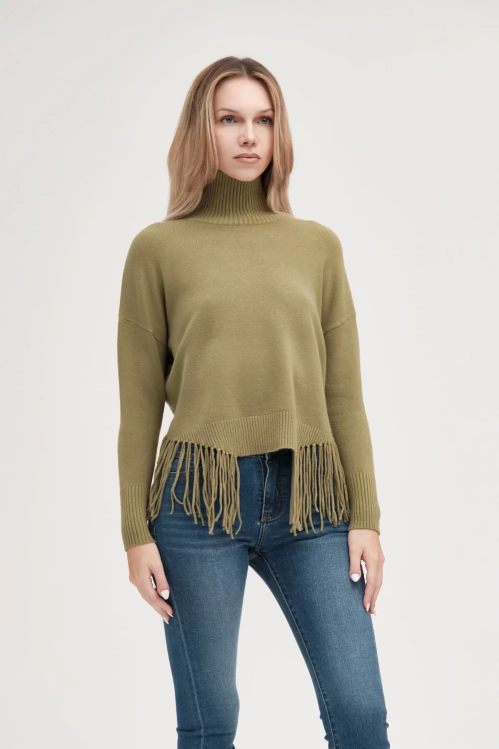 SCOLLO VULCANO CON FRANGE FIN.7 VISCOSA – DGF5653