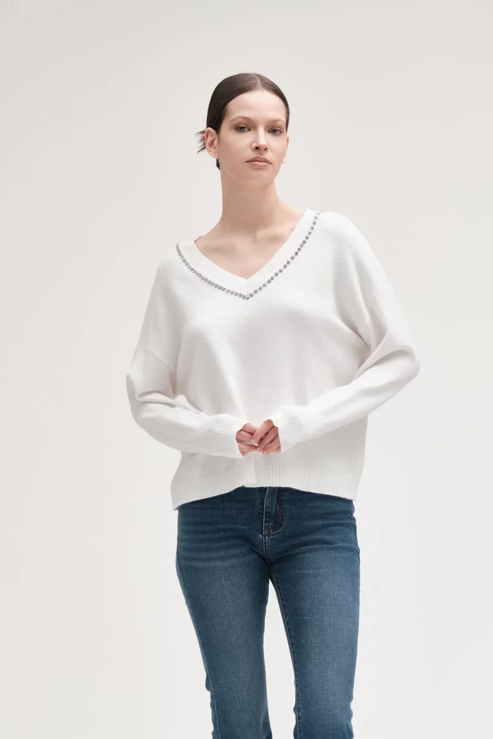 SCOLLO A V STRASS FIN.7 VISCOSA – DGF5693