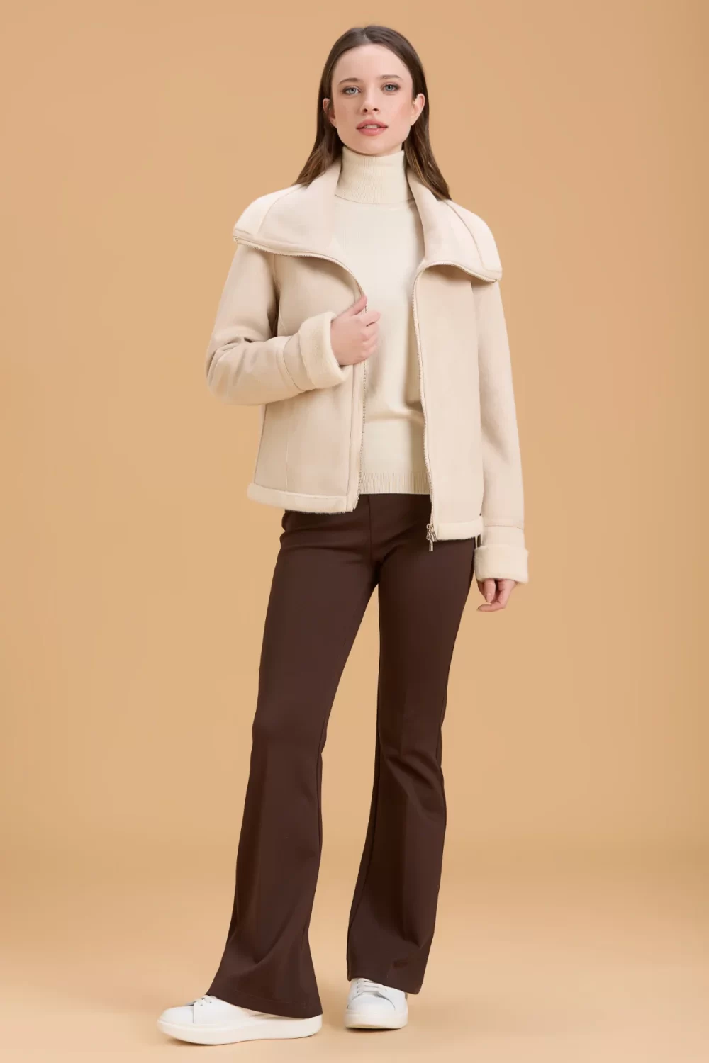 MONTONE CON ZIP E PELLICCIA – DGF5511