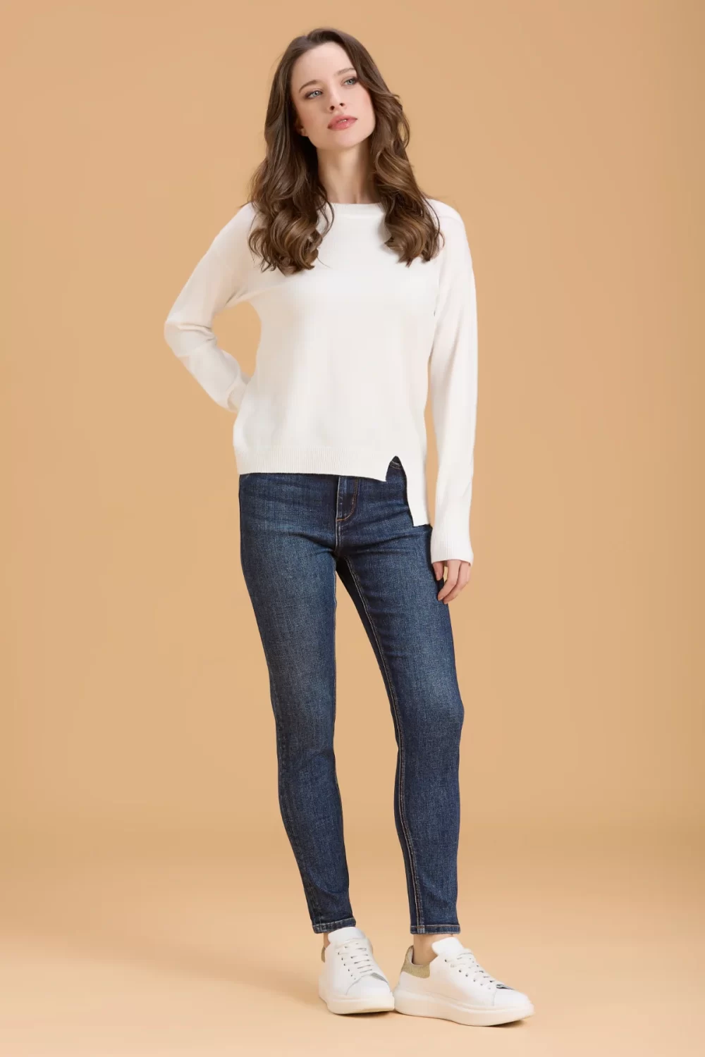 JEANS SKINNY CAPRI CON SPACCHETTI – DGF5804