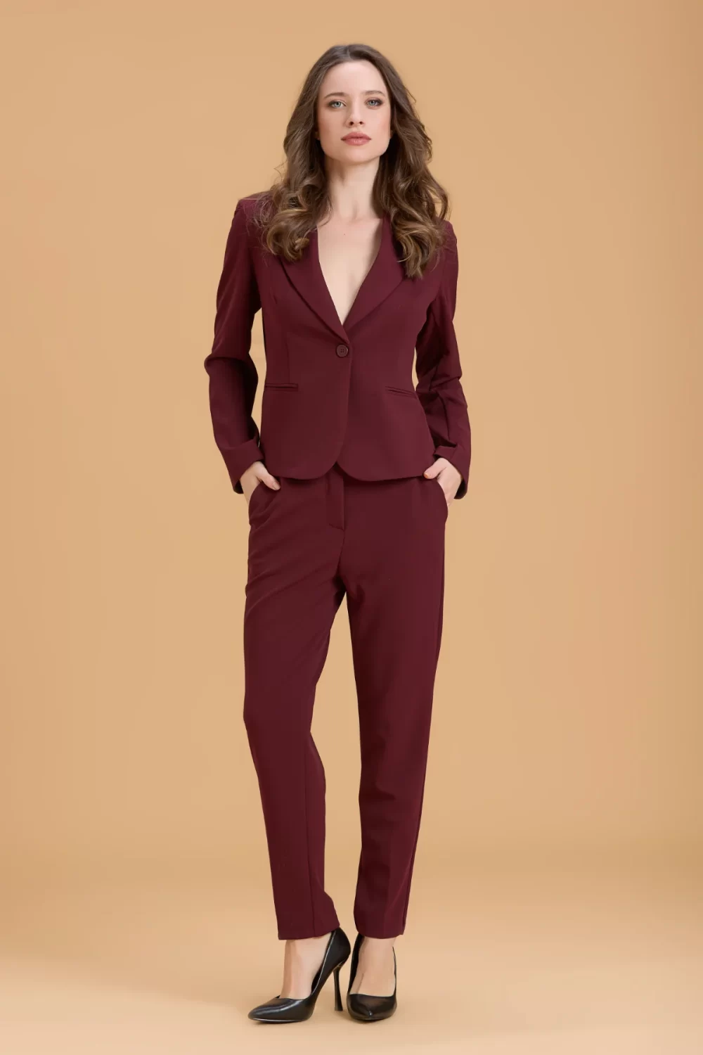 COMPLETO GIACCA SFODERATA/PANT. CAPRI SCUBA CREPE – DGF6033