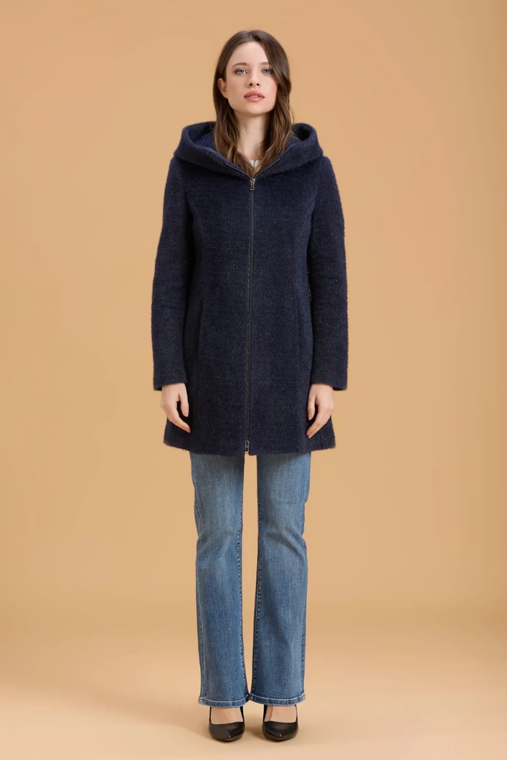 CAPPOTTO LUNGO ZIP E CAPPUCCIO SFIANCATO THELMA – DGF6062