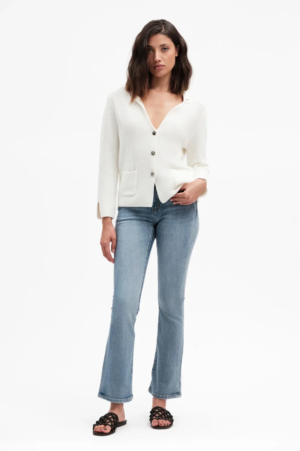 JEANS FLARE ZAMPA LAV CHIARO BOTTONE GIOIELLO – DGP7505