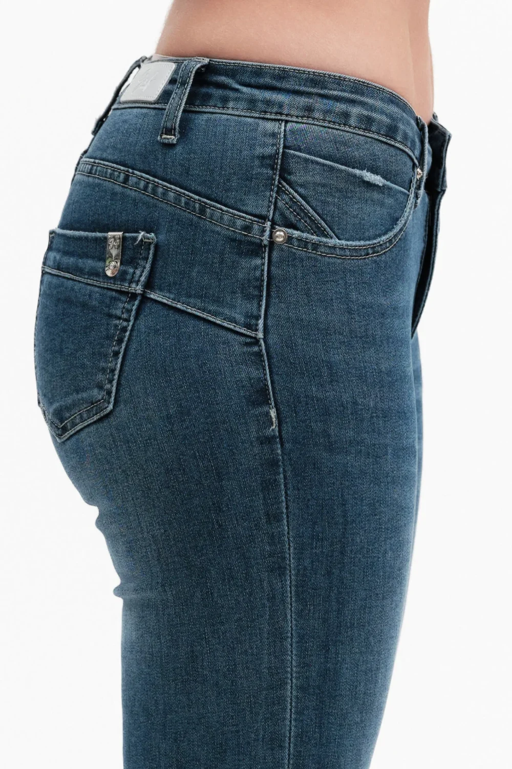 JEANS FLARE ZAMPA CON STRASS CAVIGLIA – DGP7530