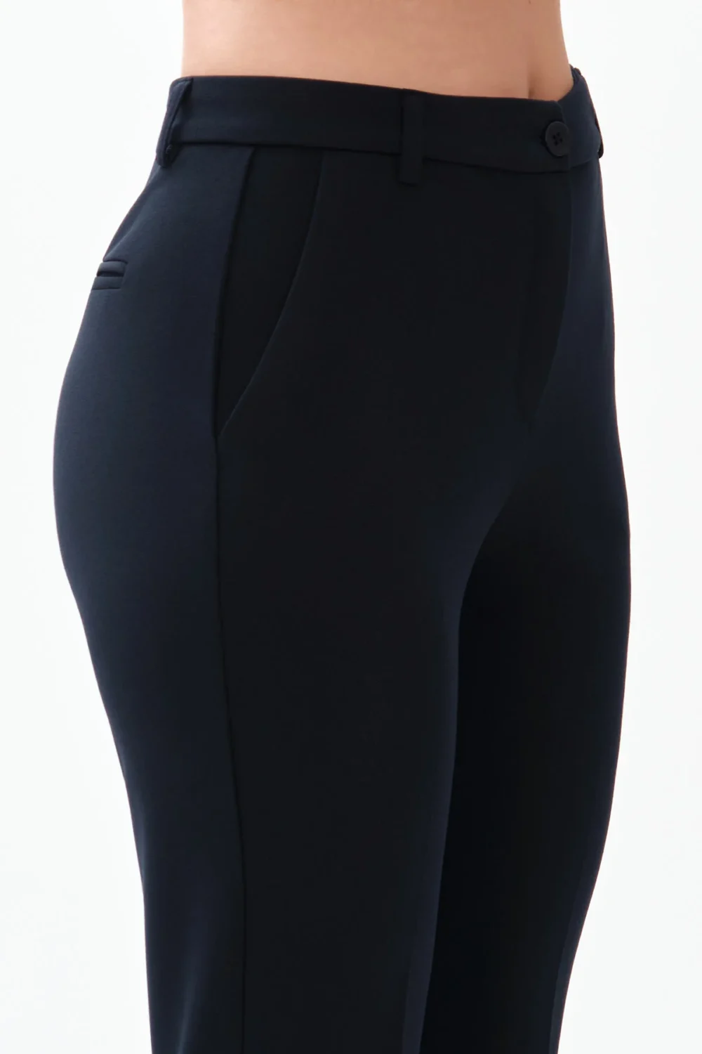 COMPL GIACC SFOD PANT CAPRI SCUBA CREPE – DGF7353