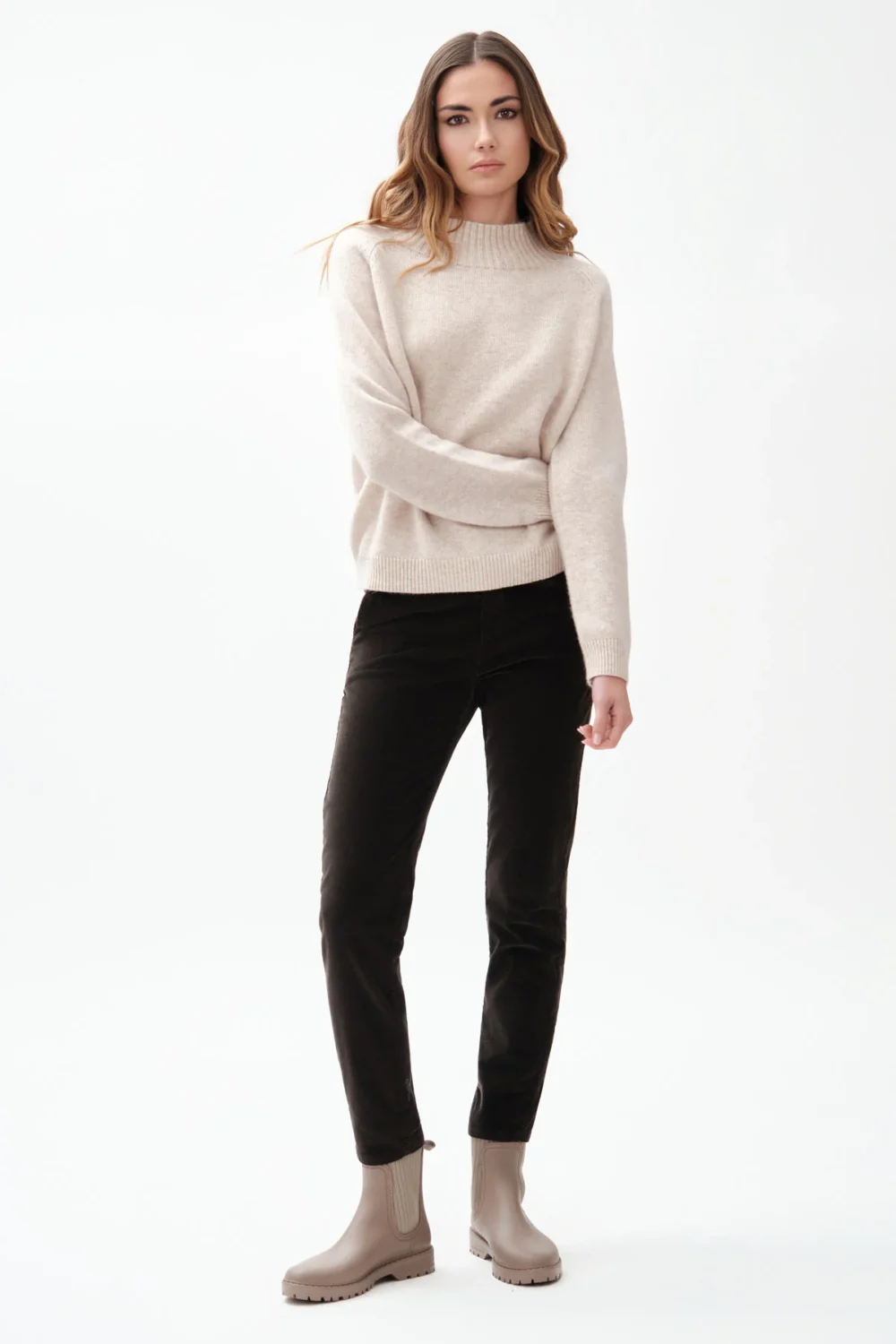 PANTALONE AURORA VELLUTO MILLE RIGHE – DGF7372