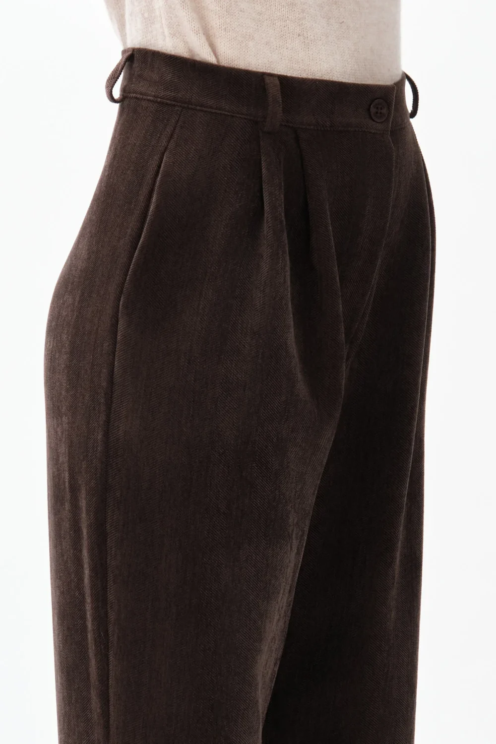 PANTALONE AMPIO DOPPIA PENCES CCN01 – DGF7505